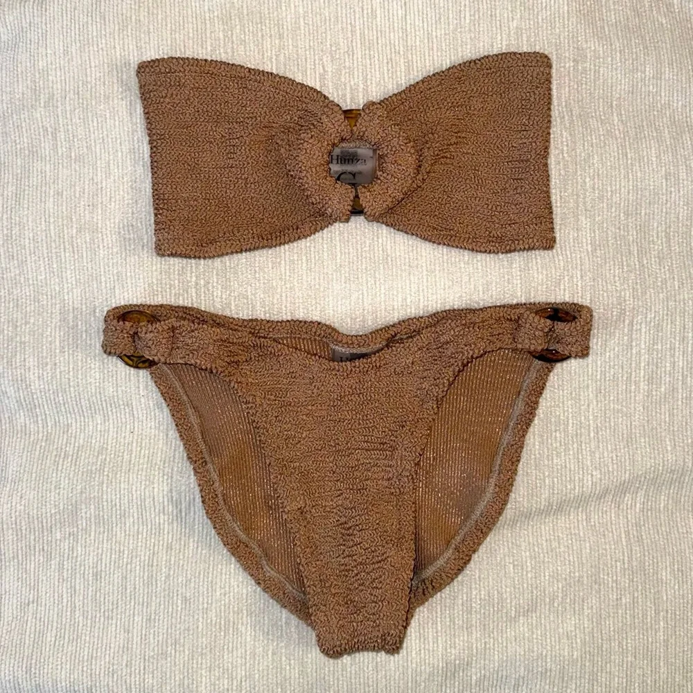 New Hunza G Gloria Bikini SET Metallic Cocoa Seersucker Bandeau Crinkle Tan Cute - Picture 3 of 12
